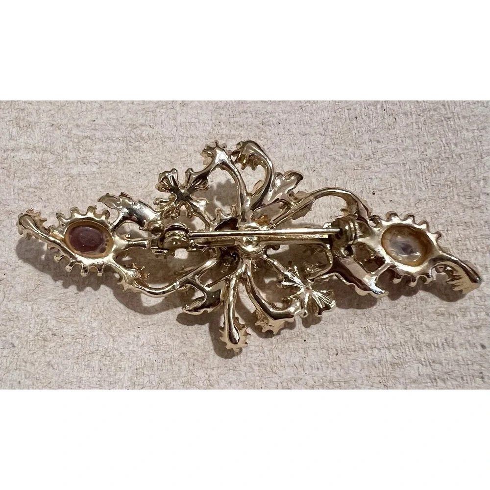 Vtg Goldtone Brooch Pin Purple Glass Cabochons‎ Stones & Clear Rhinestones